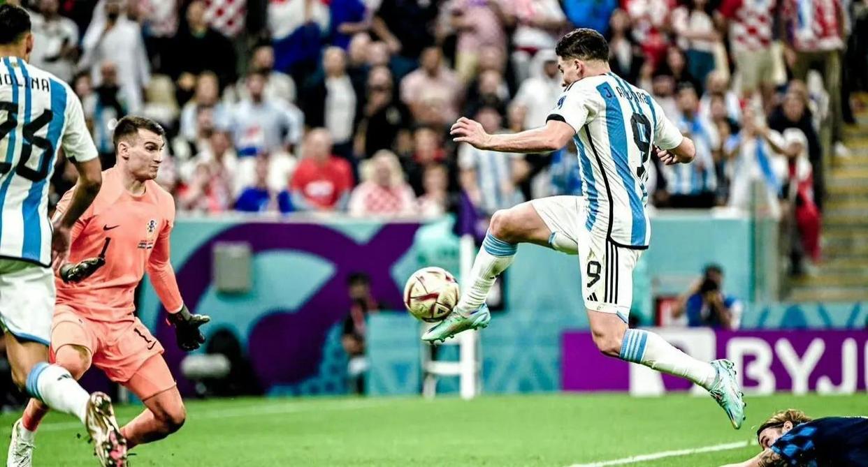 包含曼城迎西甲关键赛,转会期完成体检,管理层满意,细节决定成败的词条 包含曼城迎西甲关键赛,转会期完成体检,管理层满意,细节决定成败的词条